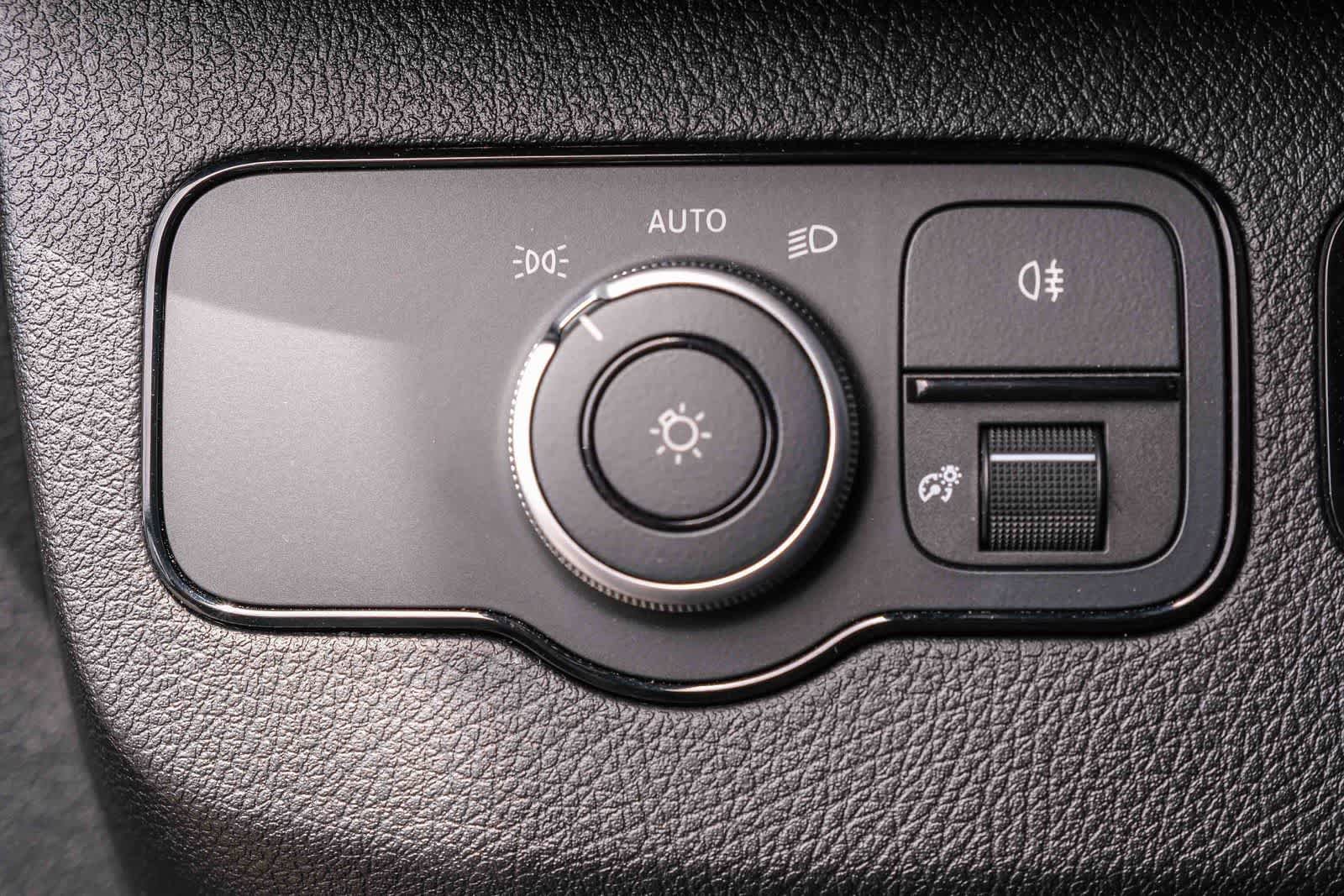 Used 2022 Mercedes-Benz Sprinter 2500 image 30