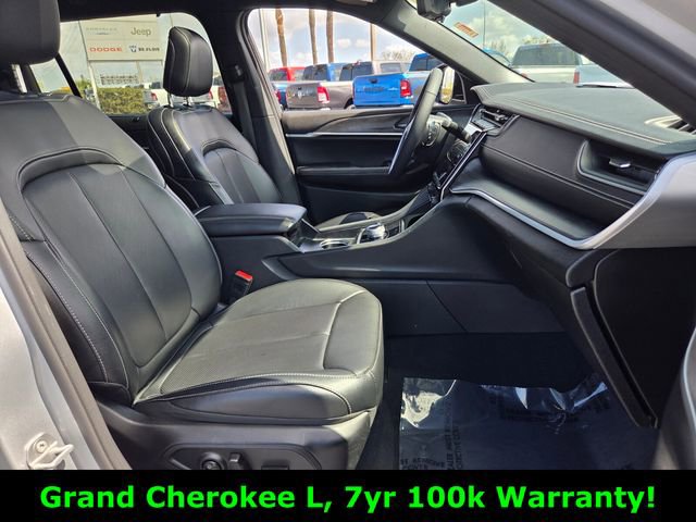 Certified 2024 Jeep Grand Cherokee L Limited w/ Luxury Tech Group II image 18
