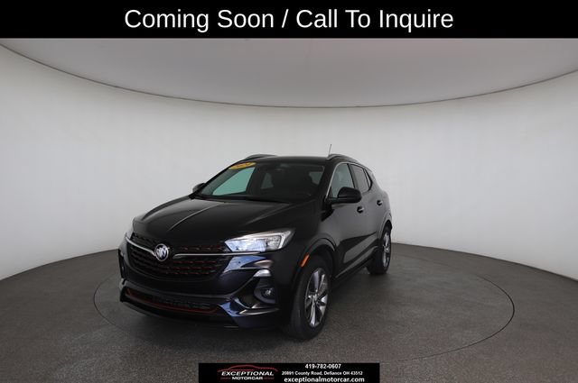 Used 2021 Buick Encore GX Select w/ Sport Touring Package FWD image 2