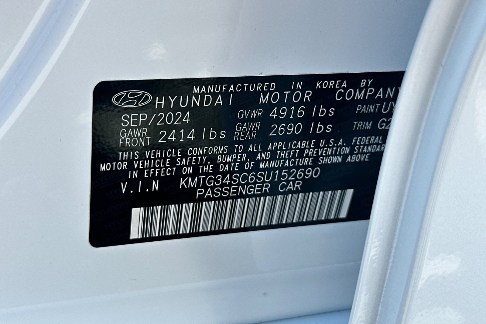 Used 2025 Genesis G70 2.5T image 29