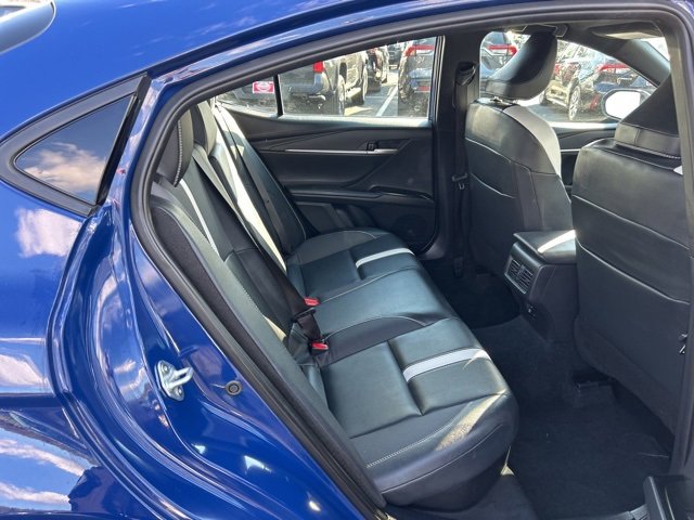 Used 2025 Toyota Camry SE image 16