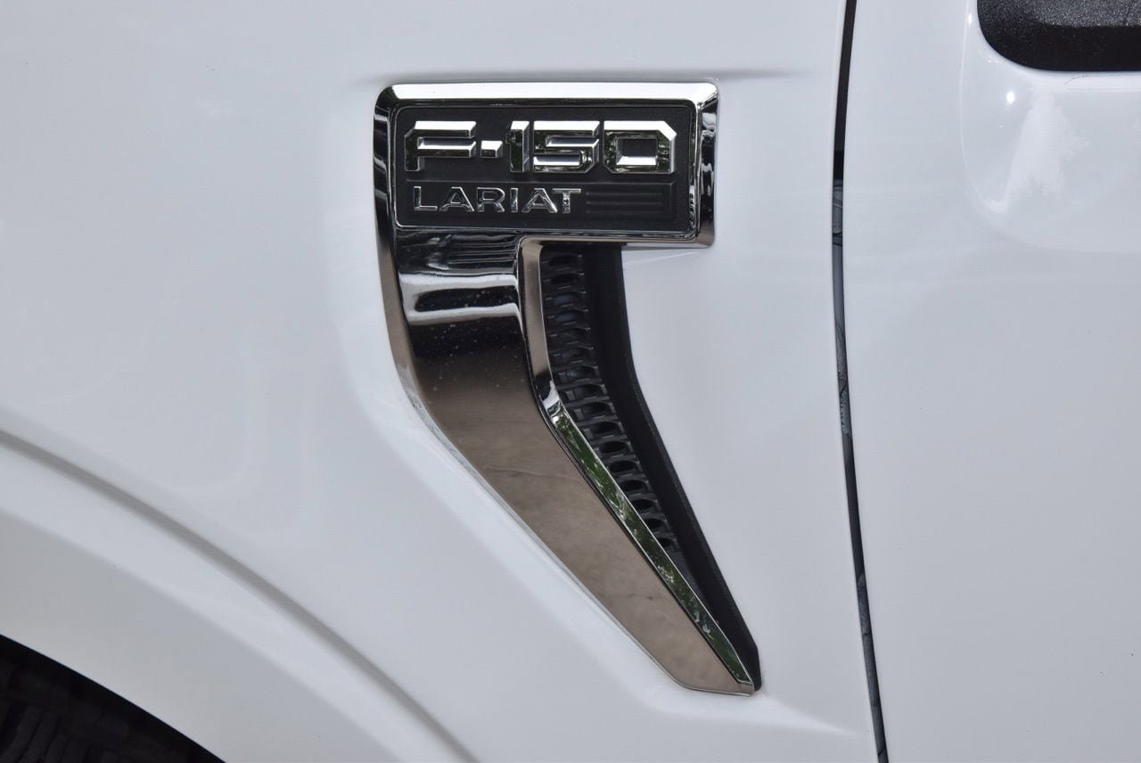Used 2023 Ford F150 Lariat RWD image 41
