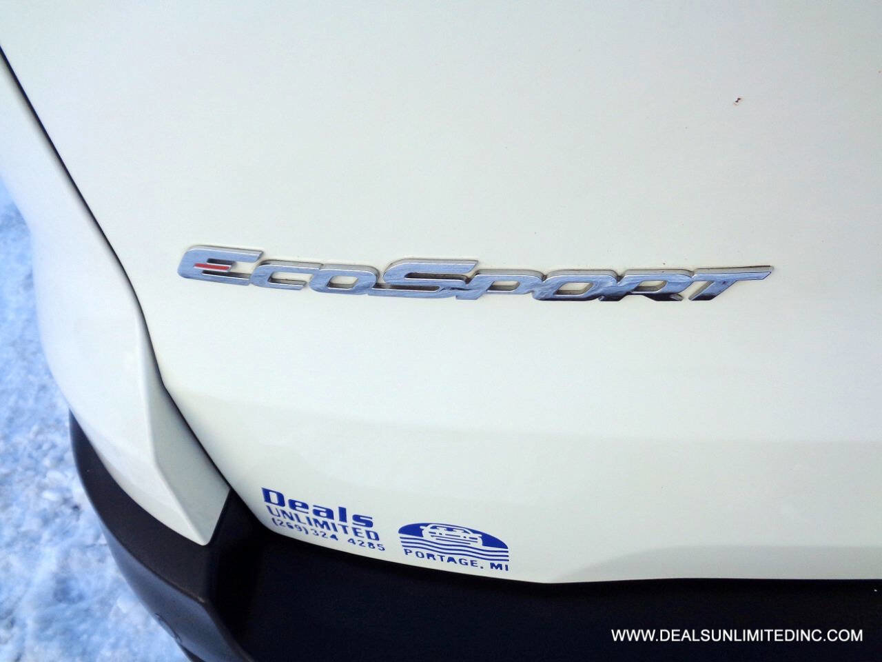 Used 2021 Ford EcoSport Titanium image 5