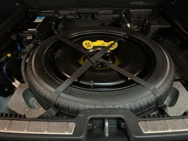 Used 2025 Volvo XC60 B5 Plus image 87