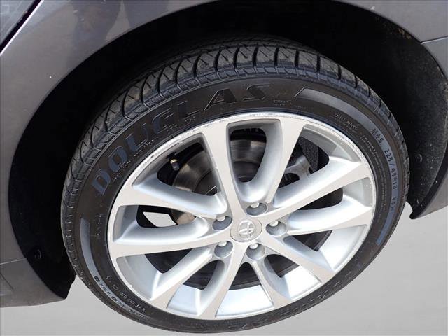 Used 2015 Toyota Avalon XLE Touring FWD image 5