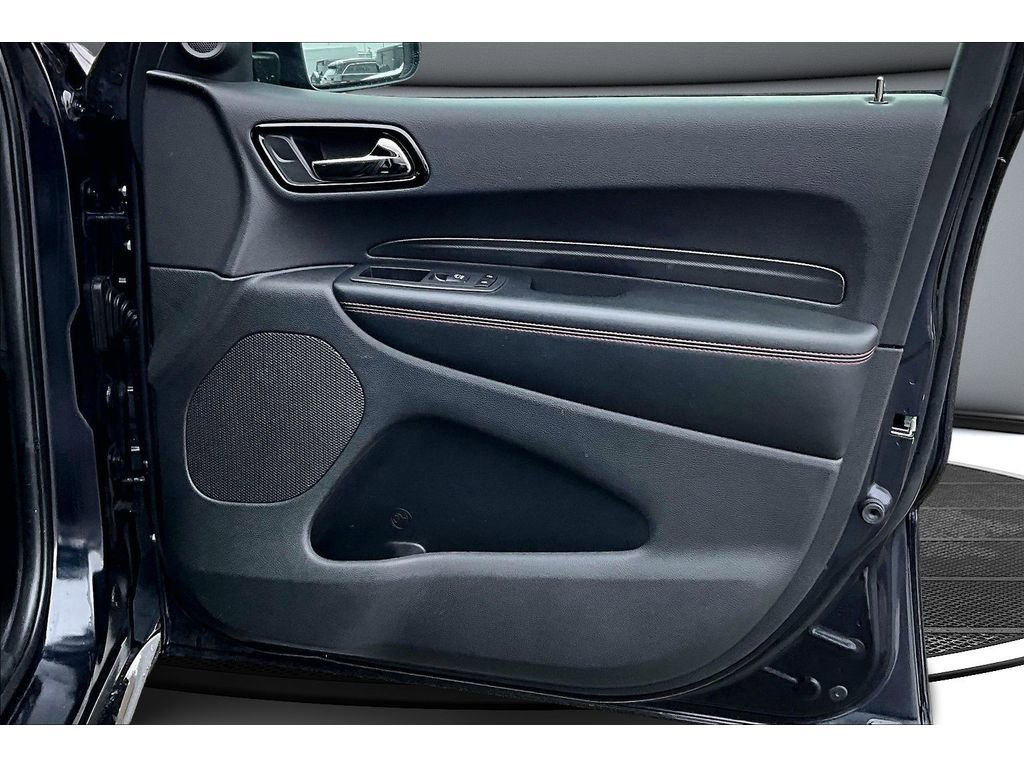 Certified 2025 Dodge Durango GT image 21