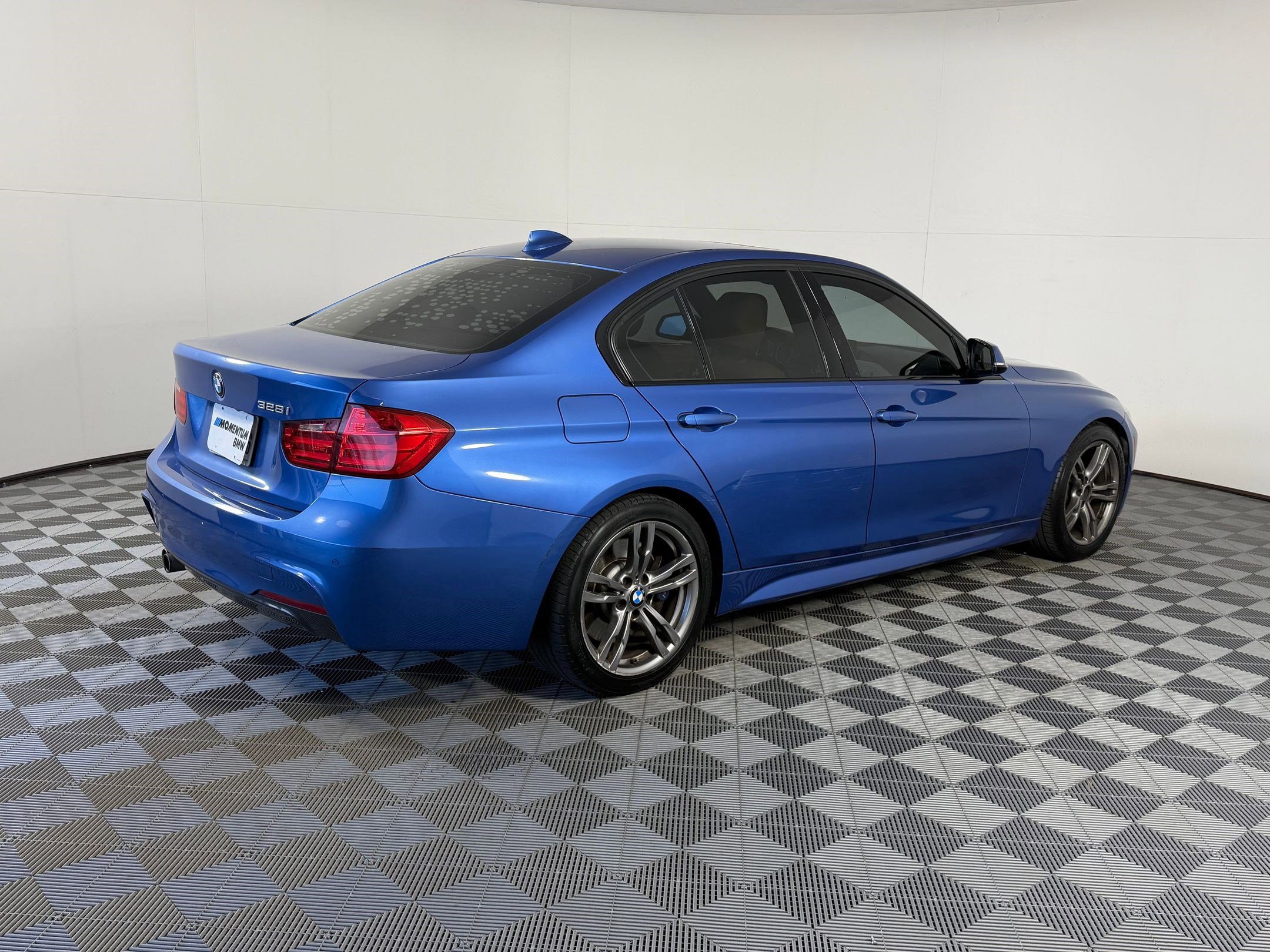 Used 2015 BMW 328i Sedan image 9