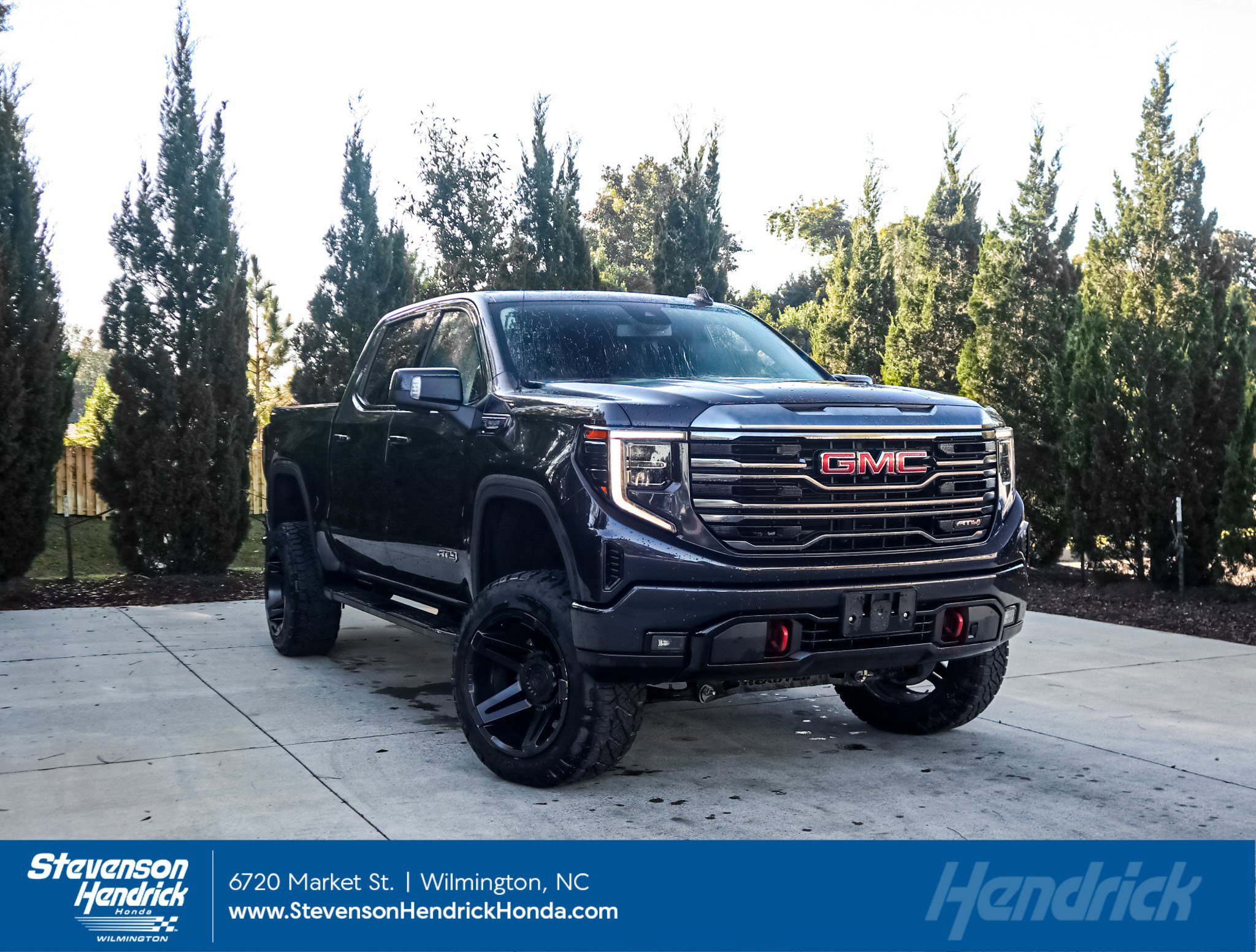Used 2022 GMC Sierra 1500 AT4 w/ AT4 Preferred Package