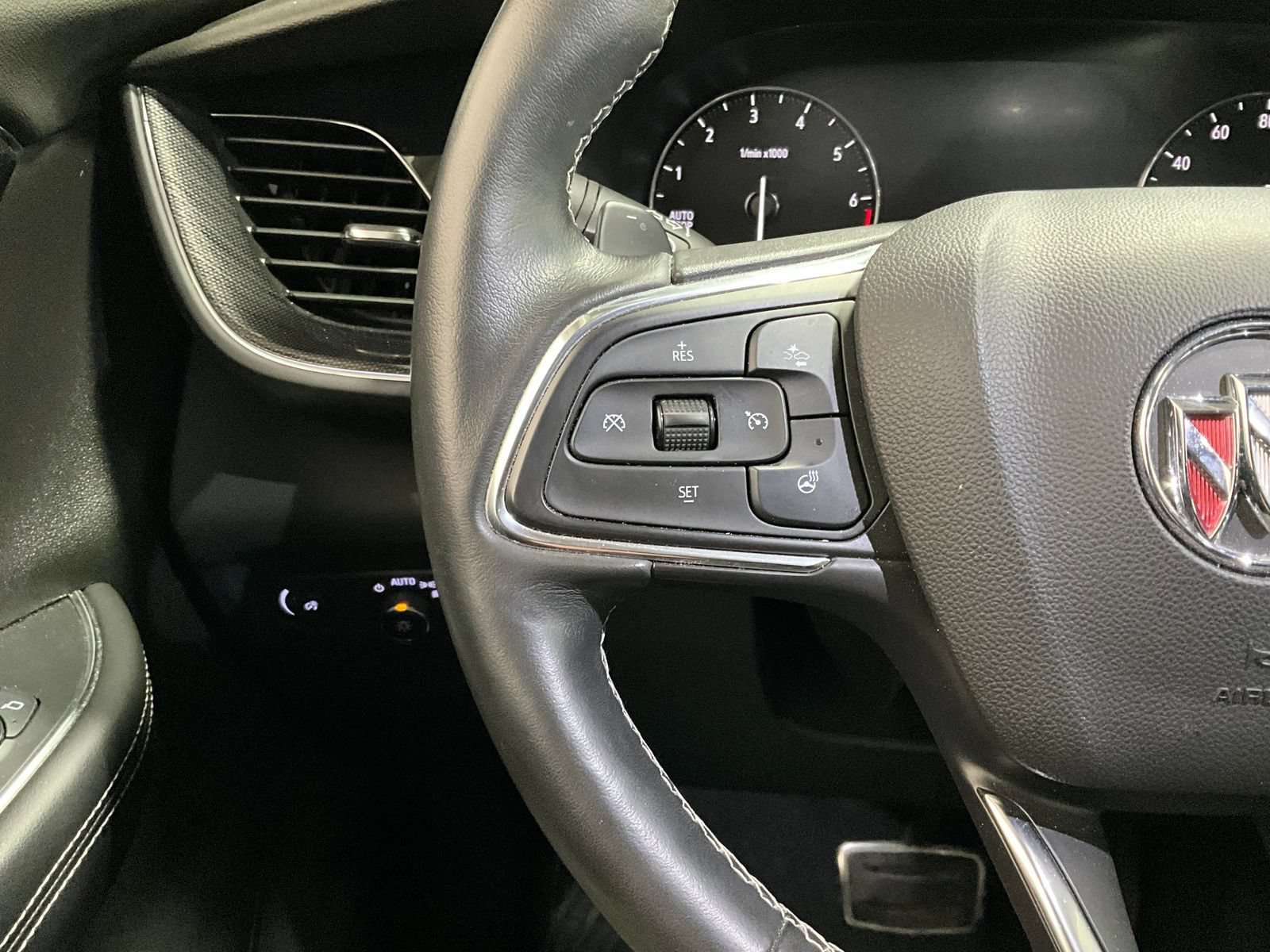 Used 2023 Buick Envision Preferred w/ Sport Touring Package AWD/4WD image 19