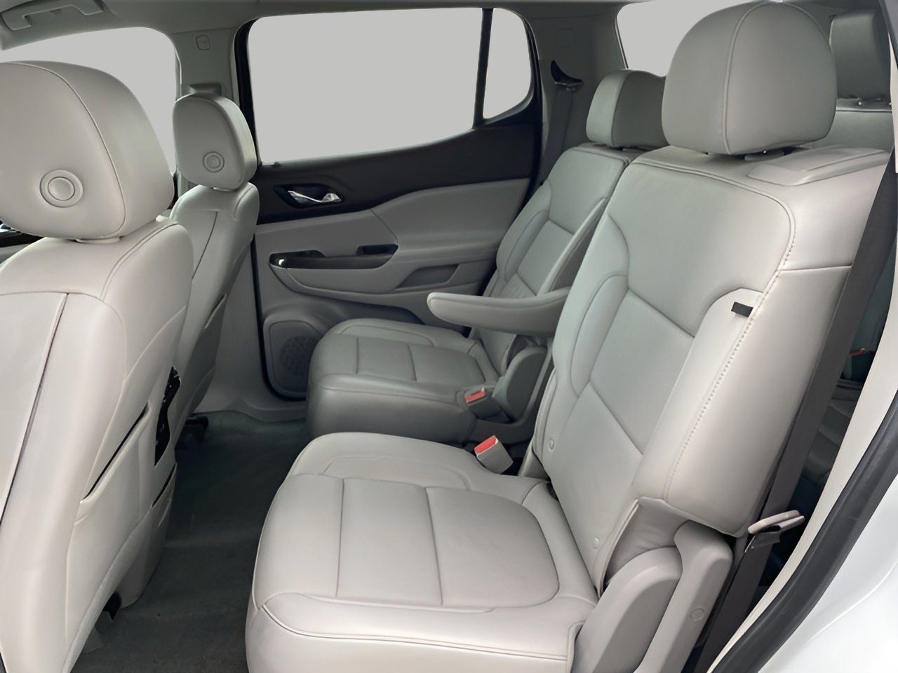 Used 2023 GMC Acadia SLT w/ Preferred Package image 11