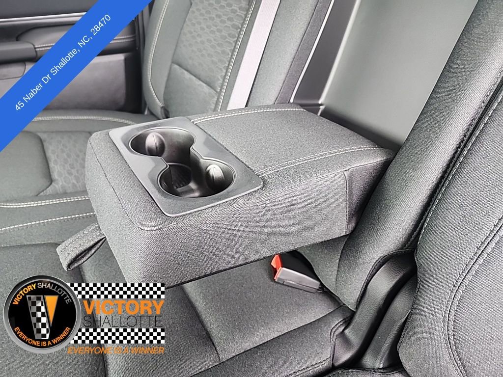 New 2026 RAM 1500 4x4 Crew Cab image 18