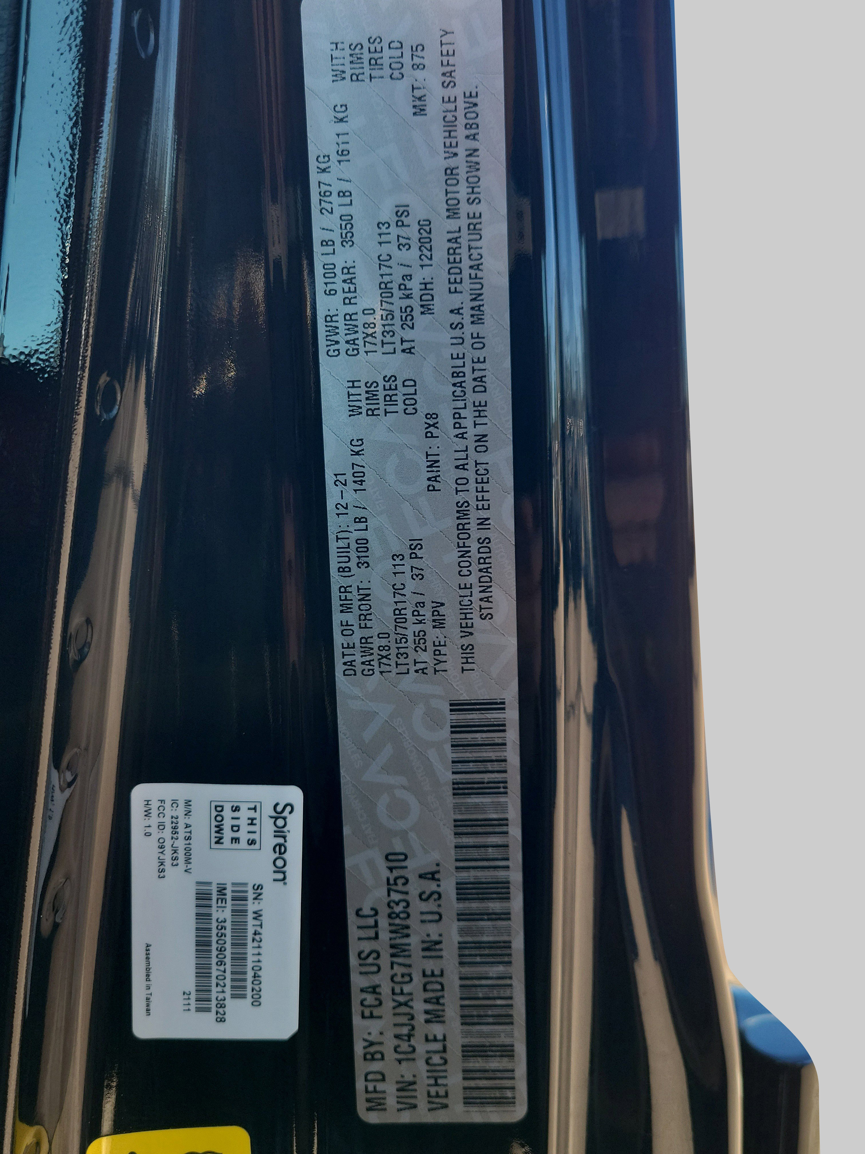 Used 2021 Jeep Wrangler Unlimited Rubicon w/ Xtreme Recon 35" Tire Package image 31