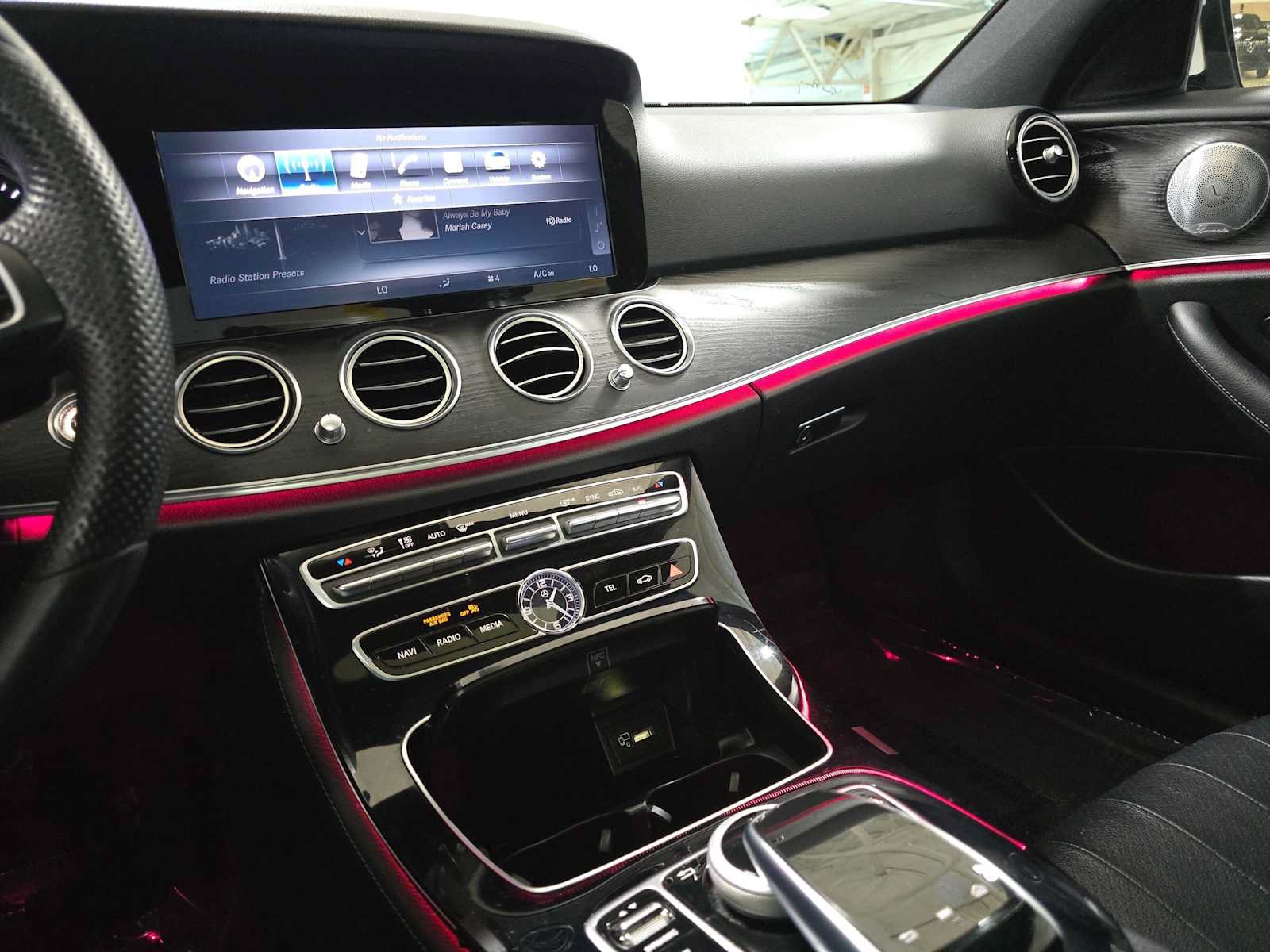 Certified 2017 Mercedes-Benz E 300 4MATIC image 34