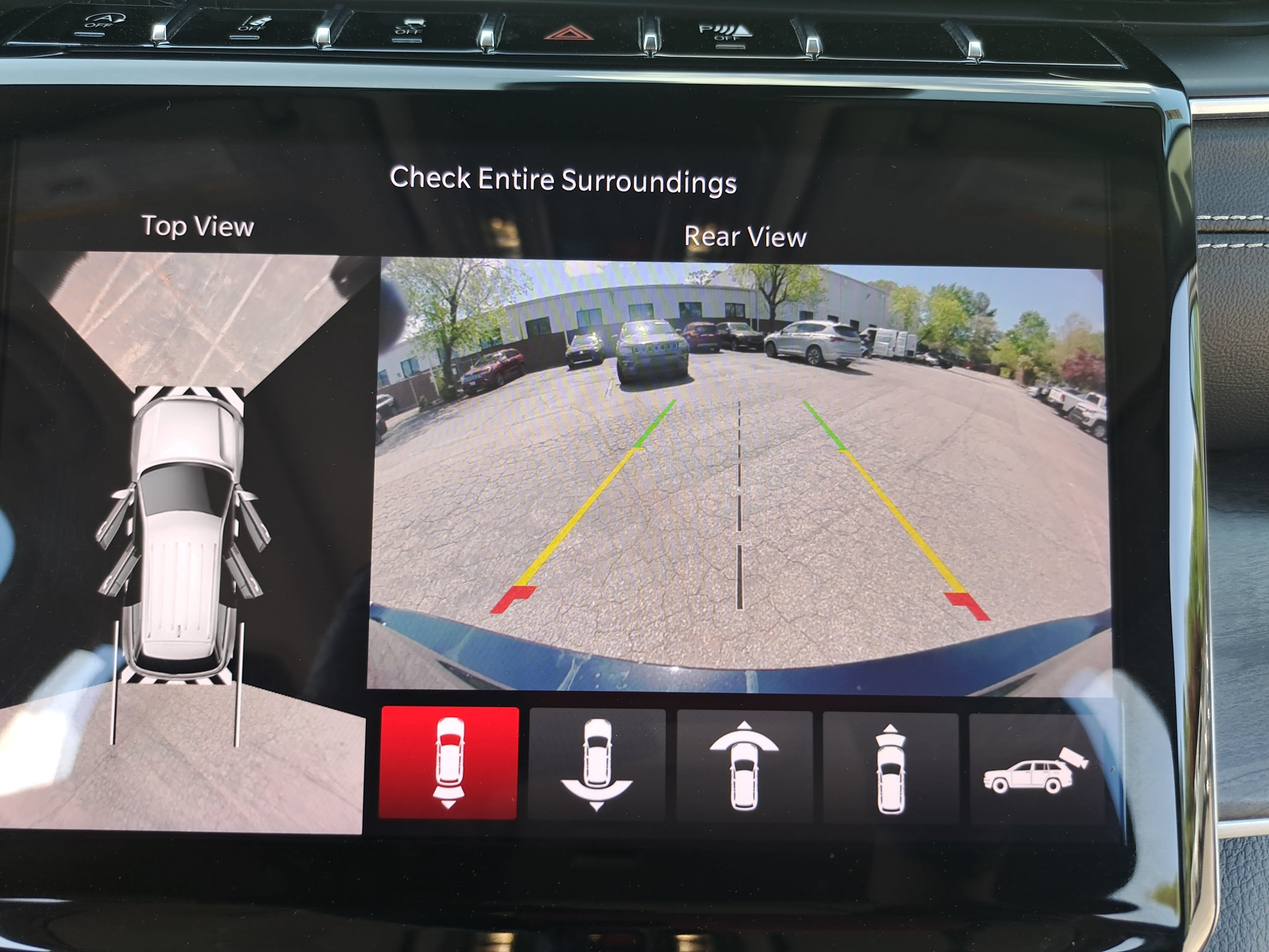 Used 2022 Jeep Grand Cherokee L Limited w/ Luxury Tech Group II AWD/4WD image 24
