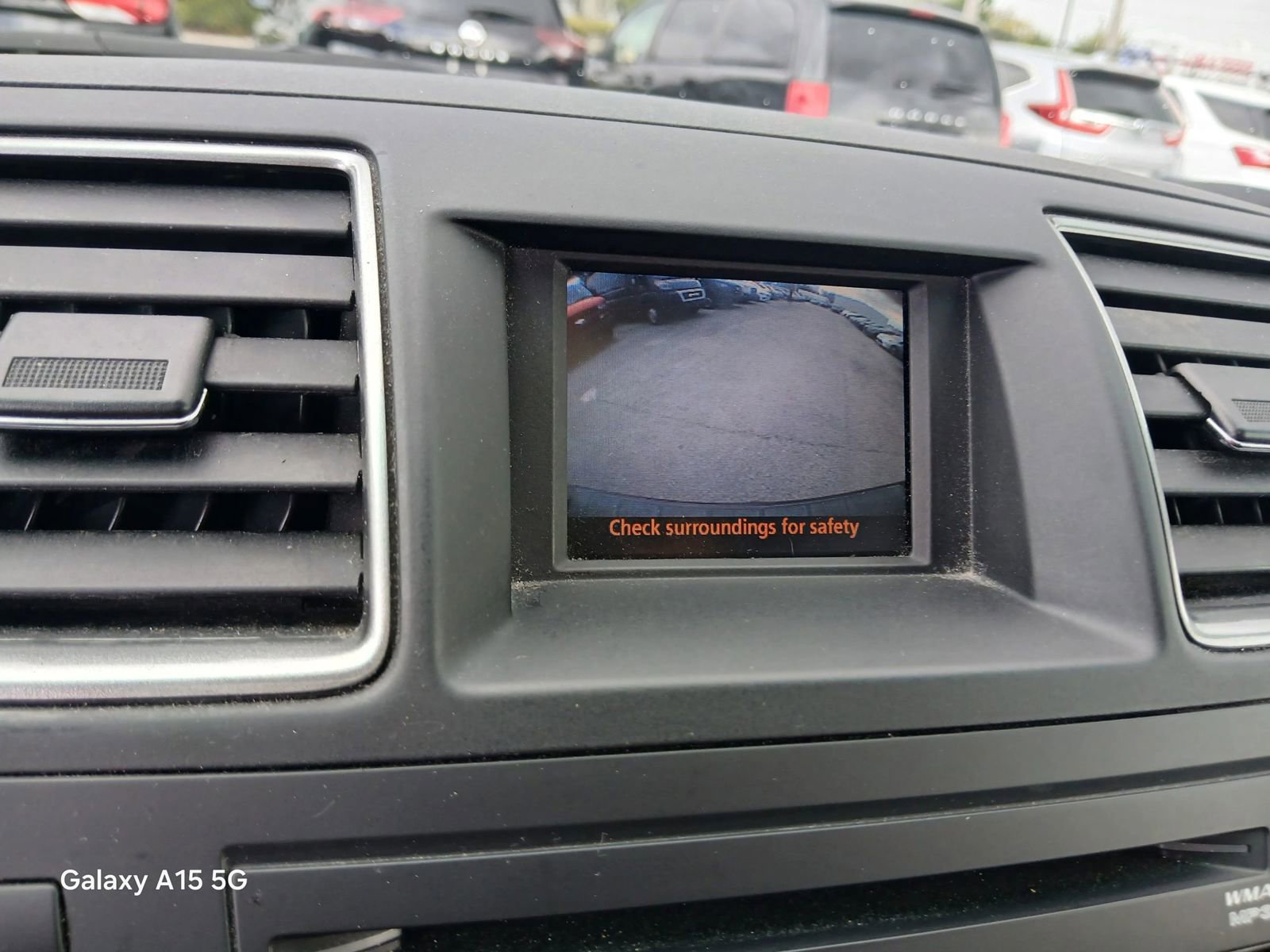 Used 2011 Toyota Highlander Limited w/ Tow Pkg image 31