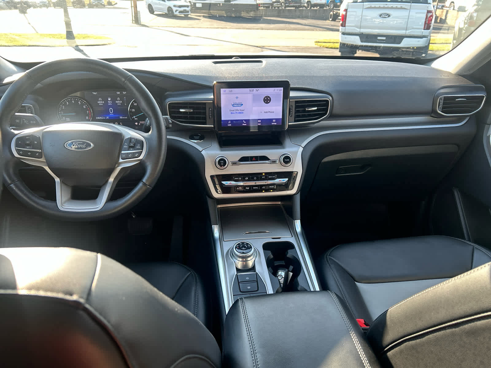 Used 2023 Ford Explorer XLT w/ Equipment Group 202A image 14