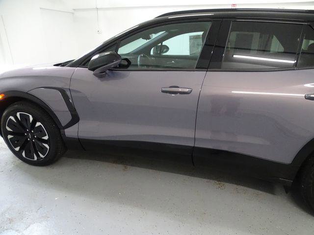 Certified 2026 Chevrolet Blazer EV RS w/ Super Cruise Package AWD/4WD image 18