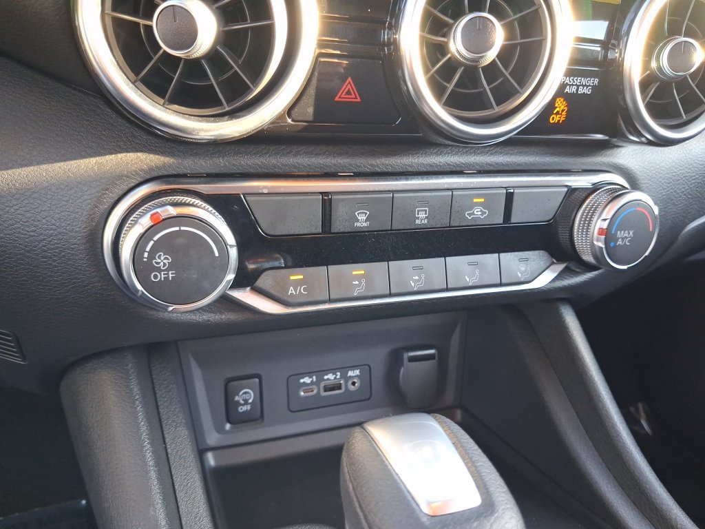 Certified 2025 Nissan Sentra SV FWD image 23