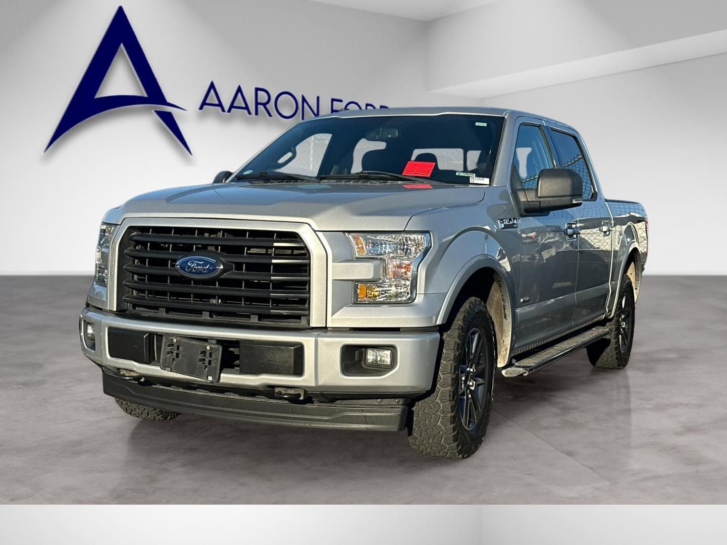 Used 2017 Ford F150 XLT w/ Equipment Group 302A Luxury image 2