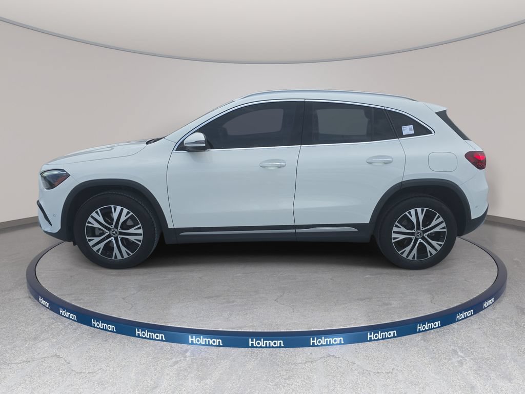 Used 2025 Mercedes-Benz GLA 250 image 11
