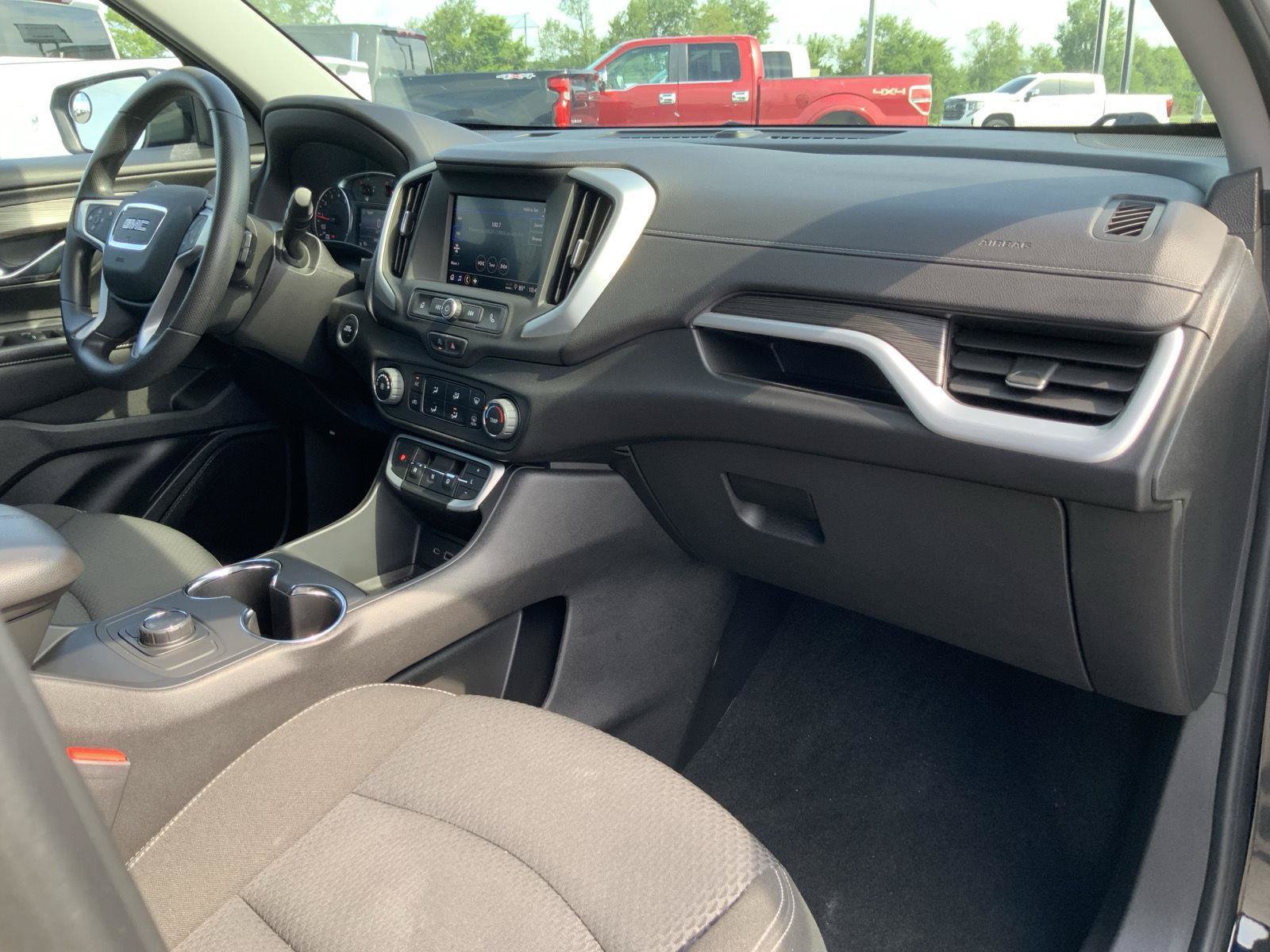 Used 2023 GMC Terrain SLE AWD/4WD image 53