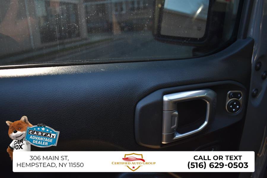 Used 2022 Jeep Gladiator Willys image 13