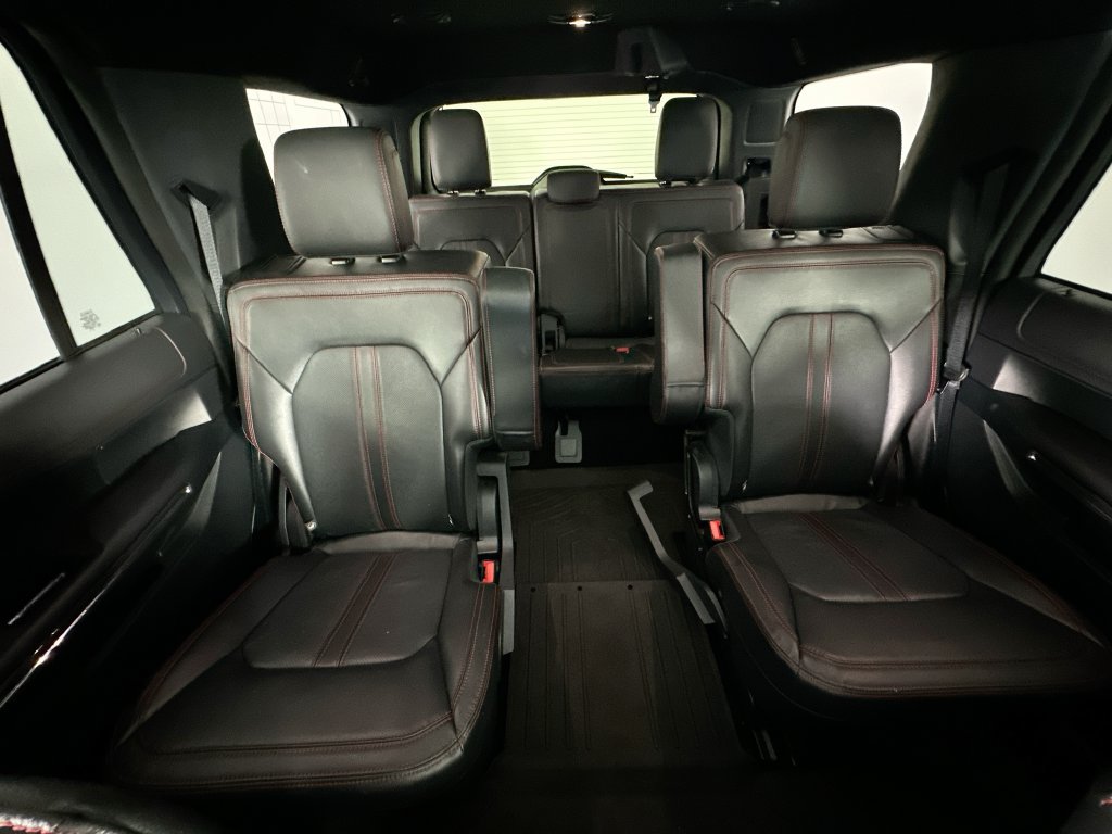 Used 2022 Ford Expedition Limited RWD image 13