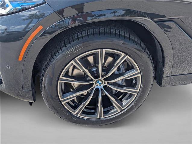 Certified 2024 BMW X6 xDrive40i w/ Premium Package image 25