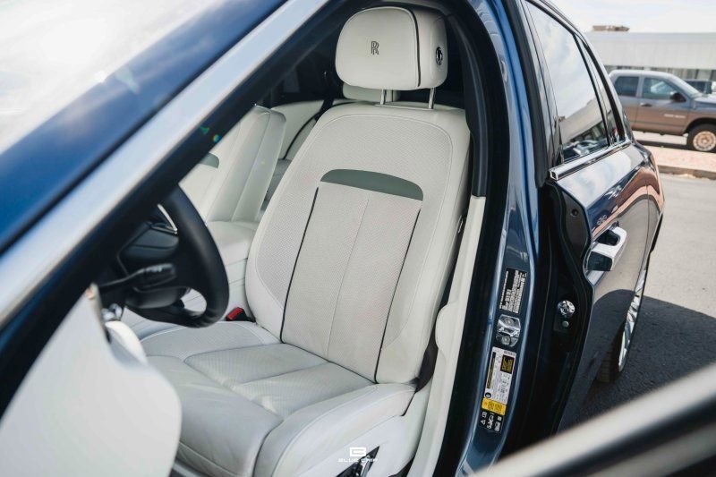 Used 2023 Rolls-Royce Ghost w/ Ghost Package image 22