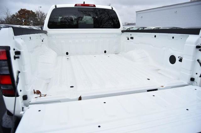 New 2026 Nissan Frontier S image 7