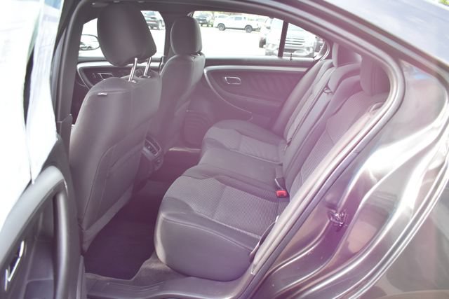 Used 2017 Ford Taurus SEL FWD image 28