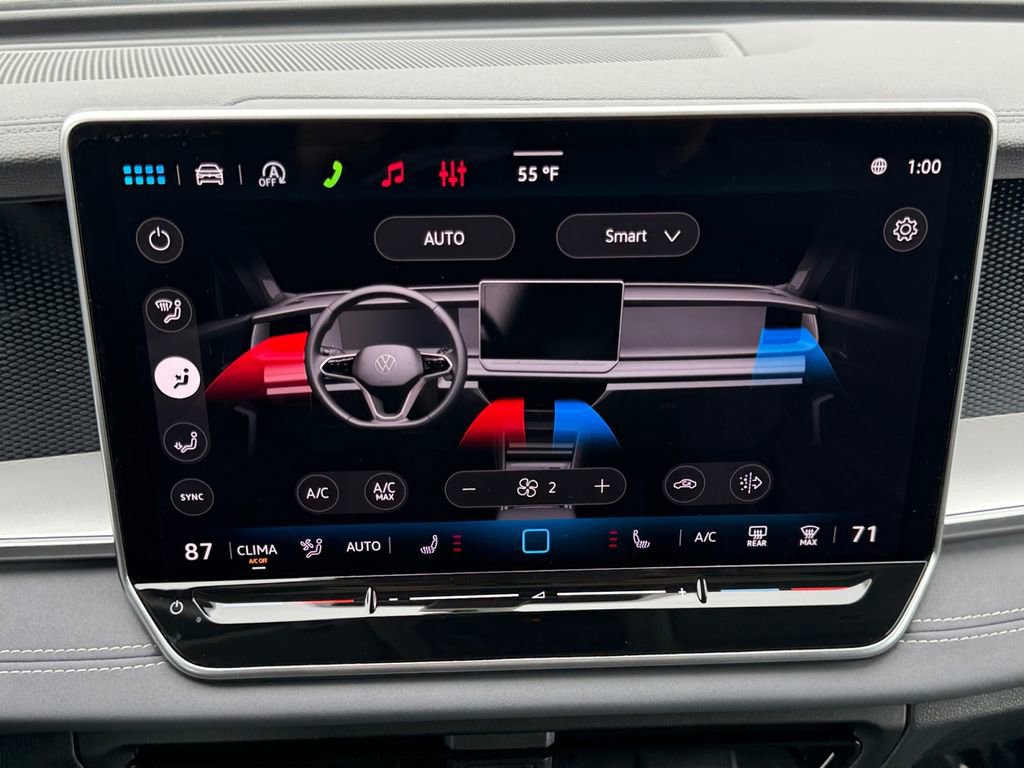 New 2026 Volkswagen Tiguan SE AWD/4WD image 16