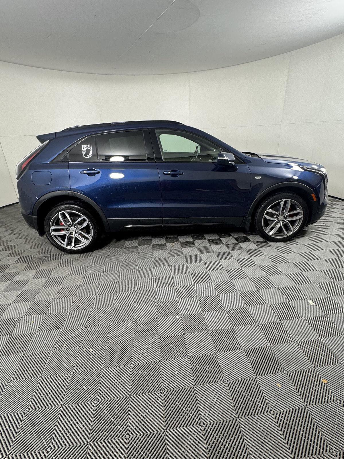 Used 2021 Cadillac XT4 Sport AWD/4WD image 6