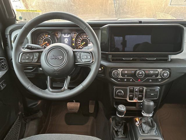 New 2026 Jeep Gladiator Sport image 25