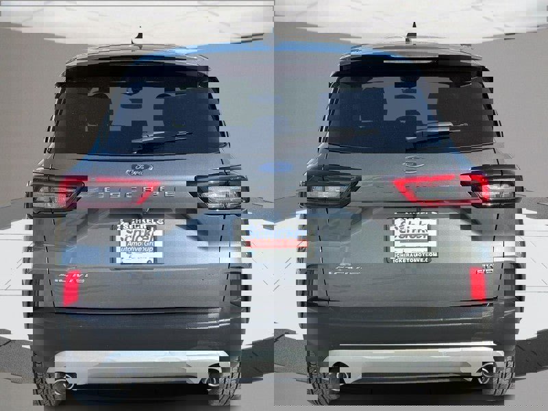 Used 2024 Ford Escape Active image 4