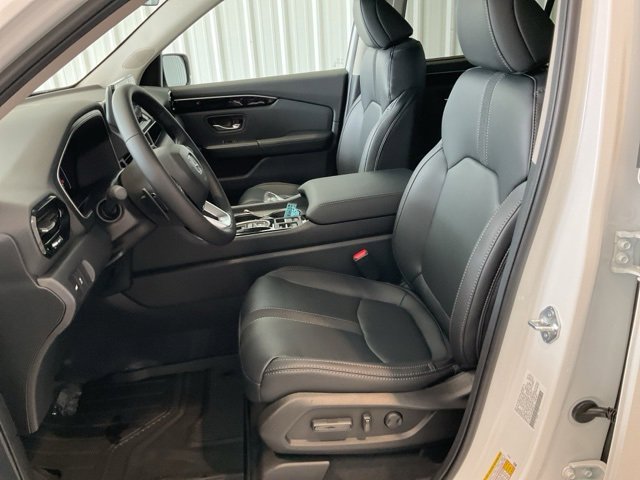 New 2025 Honda Pilot EX-L image 4
