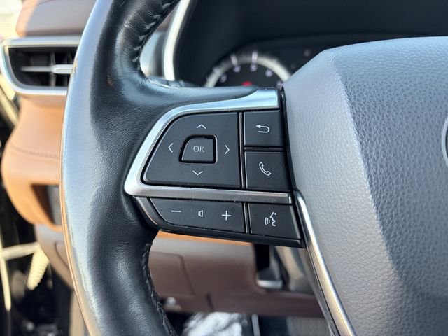 Used 2020 Toyota Highlander Platinum FWD image 8