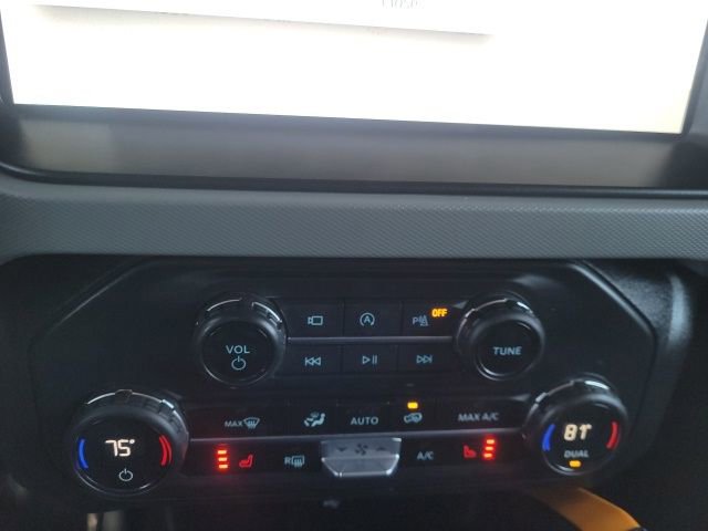 Used 2023 Ford Bronco Badlands w/ Sasquatch Package image 19