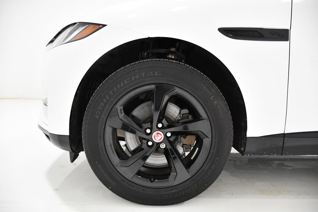 Used 2023 Jaguar F-PACE S AWD/4WD image 7