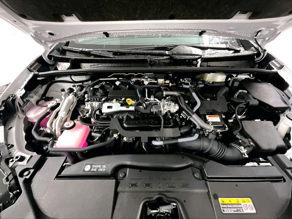 New 2026 Toyota Prius Plug-In Hybrid FWD image 16