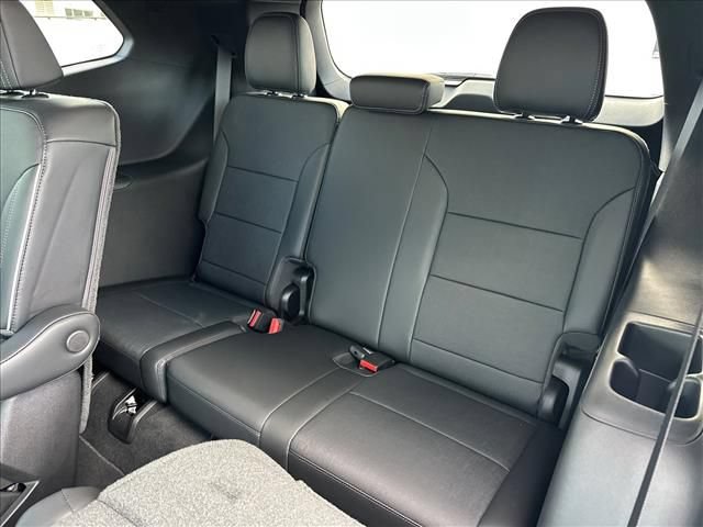 Certified 2026 Buick Enclave Preferred w/ Power Package FWD image 18