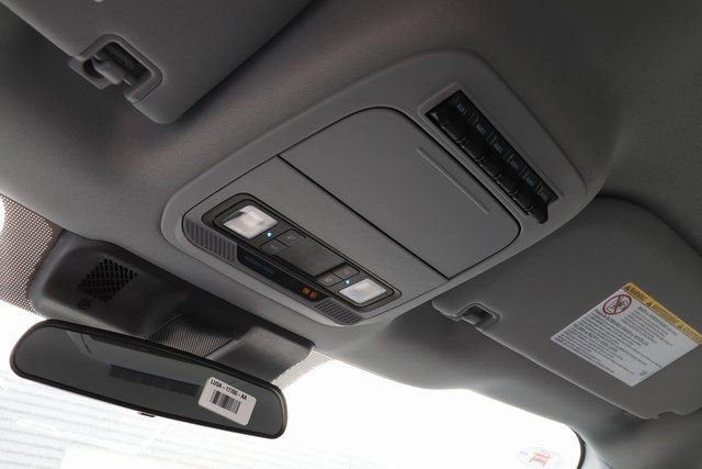 Used 2024 Ford F550 XL 2D Standard Cab image 33