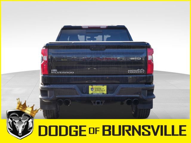 Used 2022 Chevrolet Silverado 1500 High Country w/ Safety Package II AWD/4WD image 8