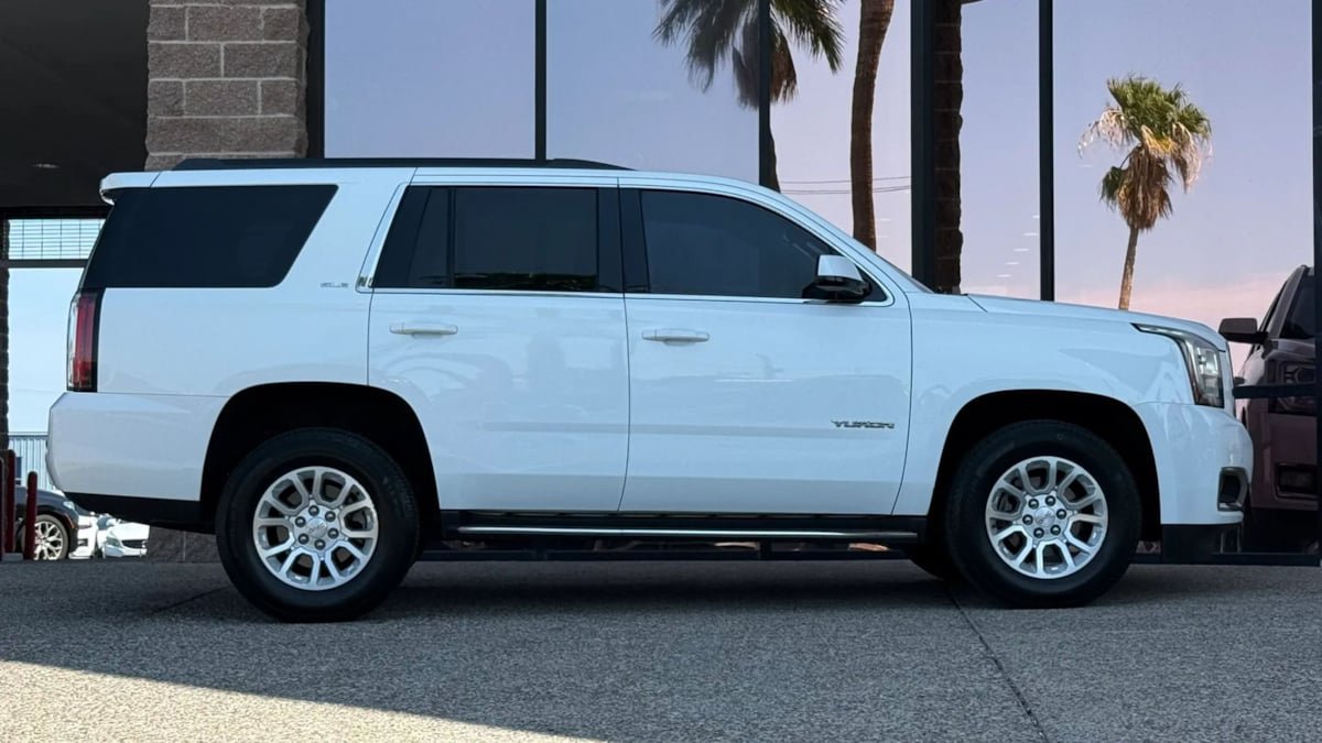Used 2018 GMC Yukon SLE w/ Convenience Package RWD image 14