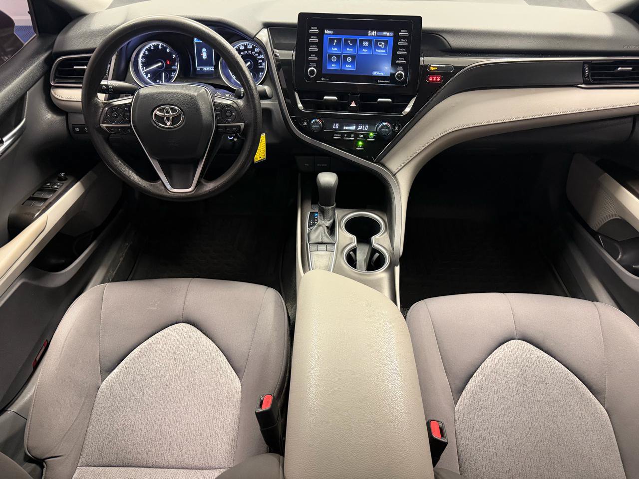 Used 2023 Toyota Camry LE FWD image 28