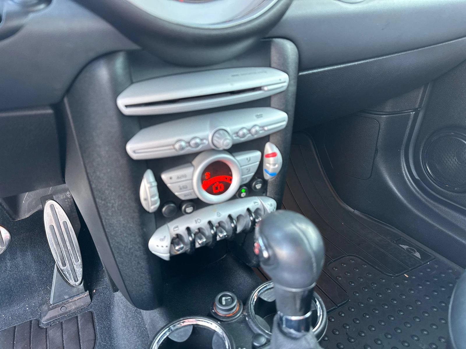 Used 2008 MINI Cooper S FWD image 22