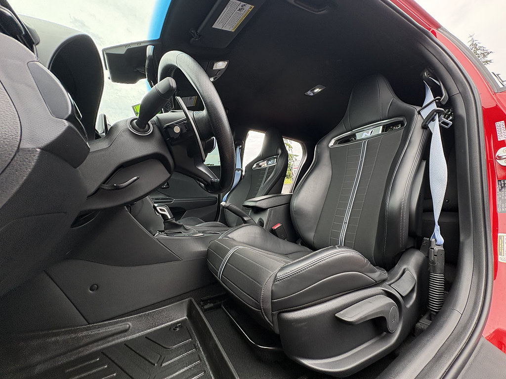 Used 2022 Hyundai Veloster N FWD image 15