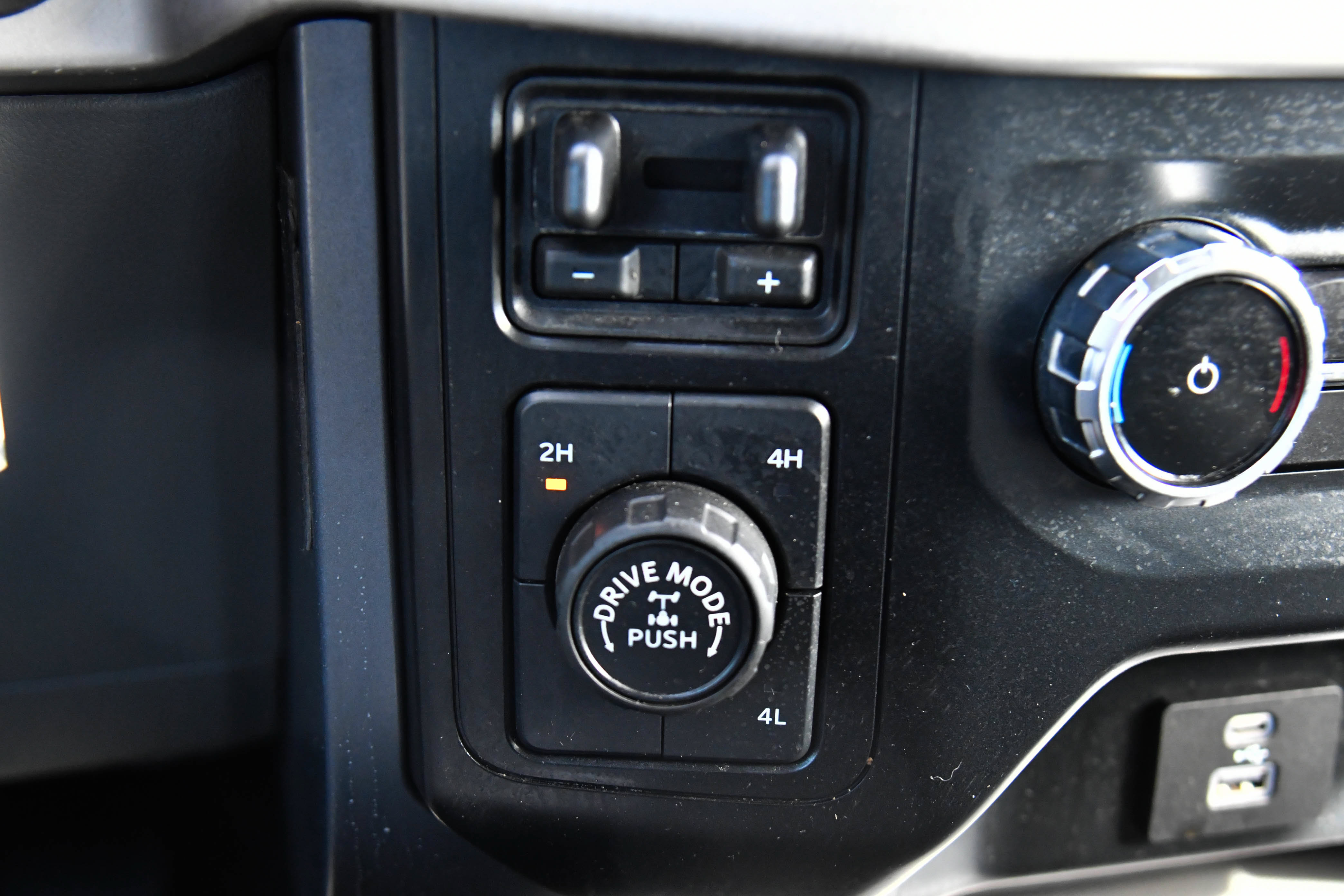 Used 2023 Ford F150 XLT w/ Equipment Group 301A Mid AWD/4WD image 27