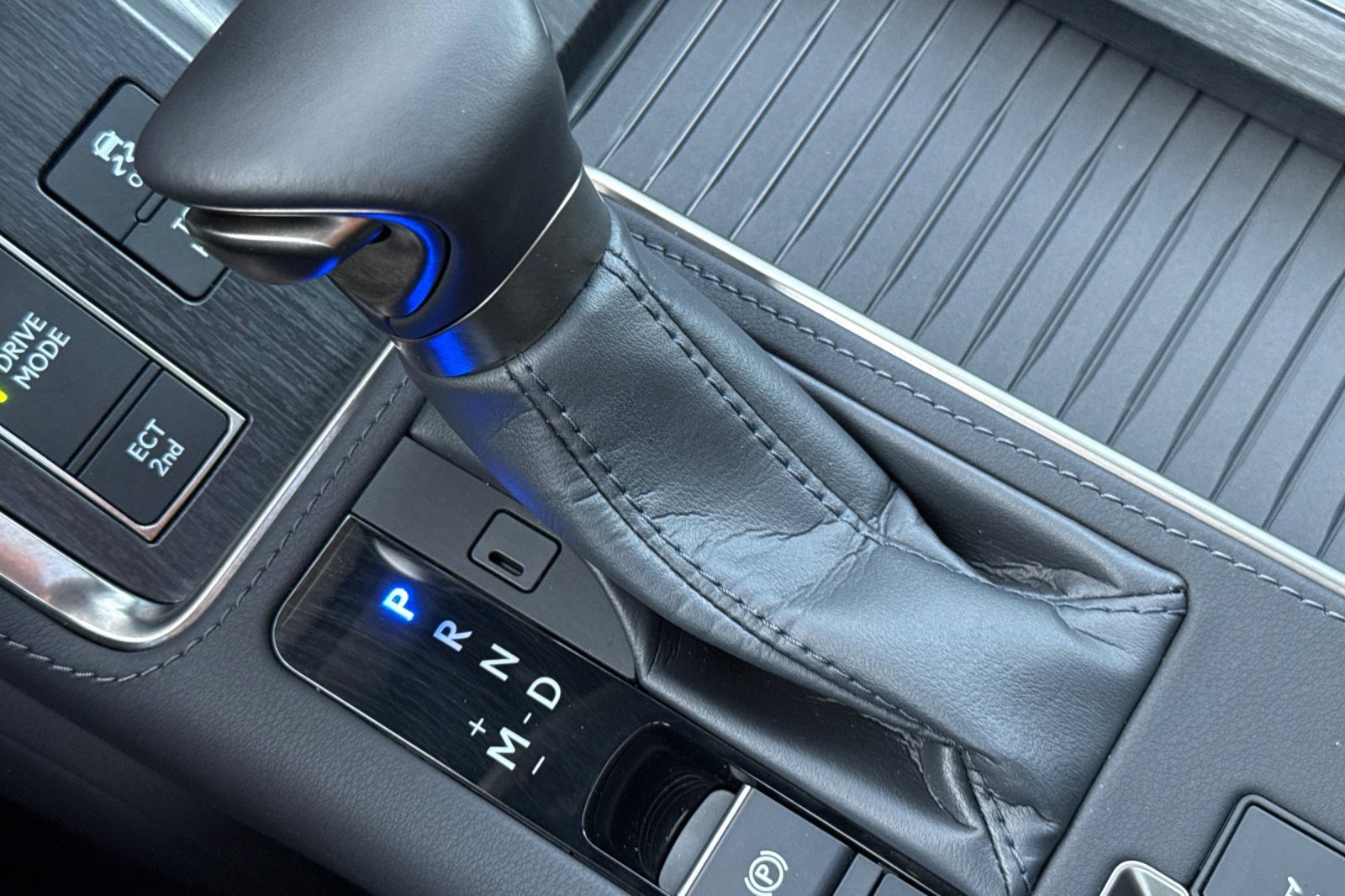 Certified 2024 Lexus GX 550 image 26