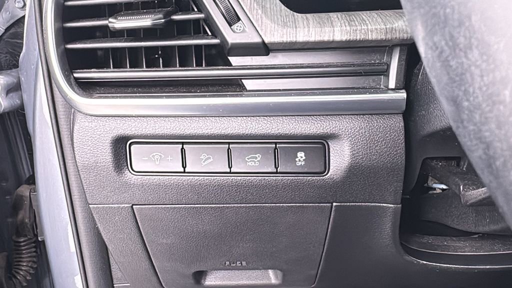 Used 2023 Kia Telluride SX image 34